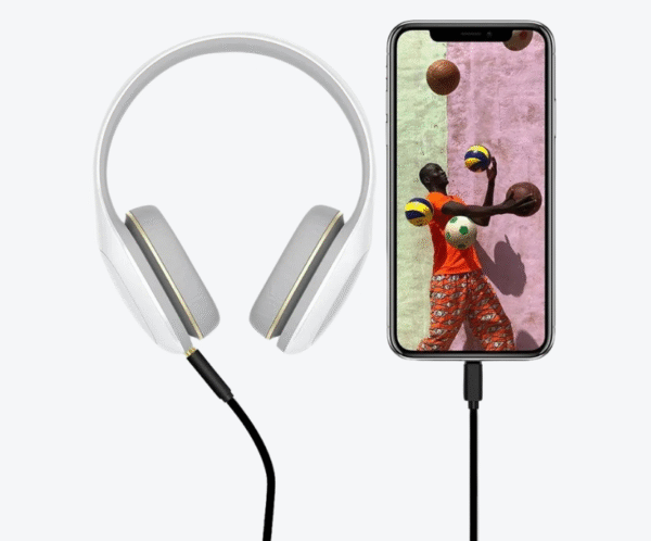 Cable auxiliar iPhone a Jack 3.5mm